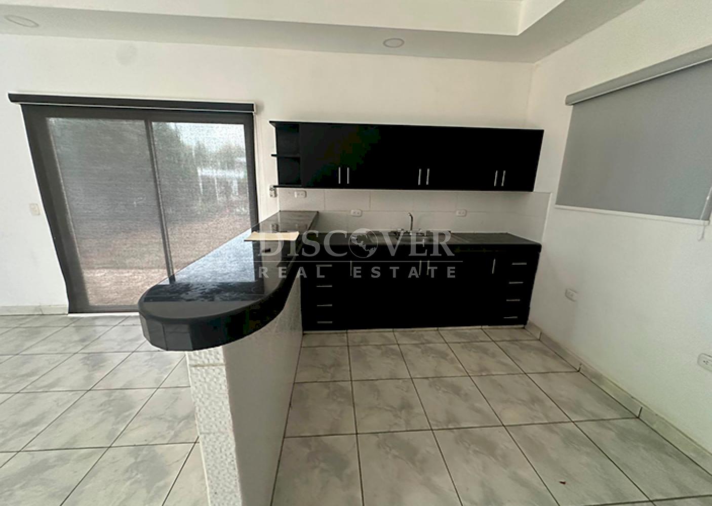  Charming house for rent in San Isidro de la Cruz Verde