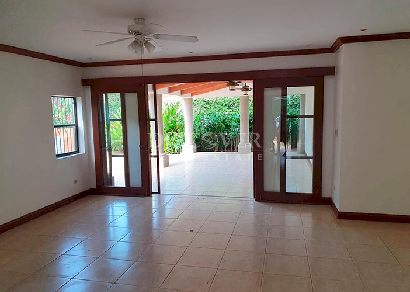  Modern House for Sale in Santo Domingo 