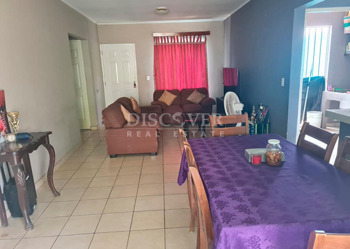  House for sale in secure residential area in Chinandega