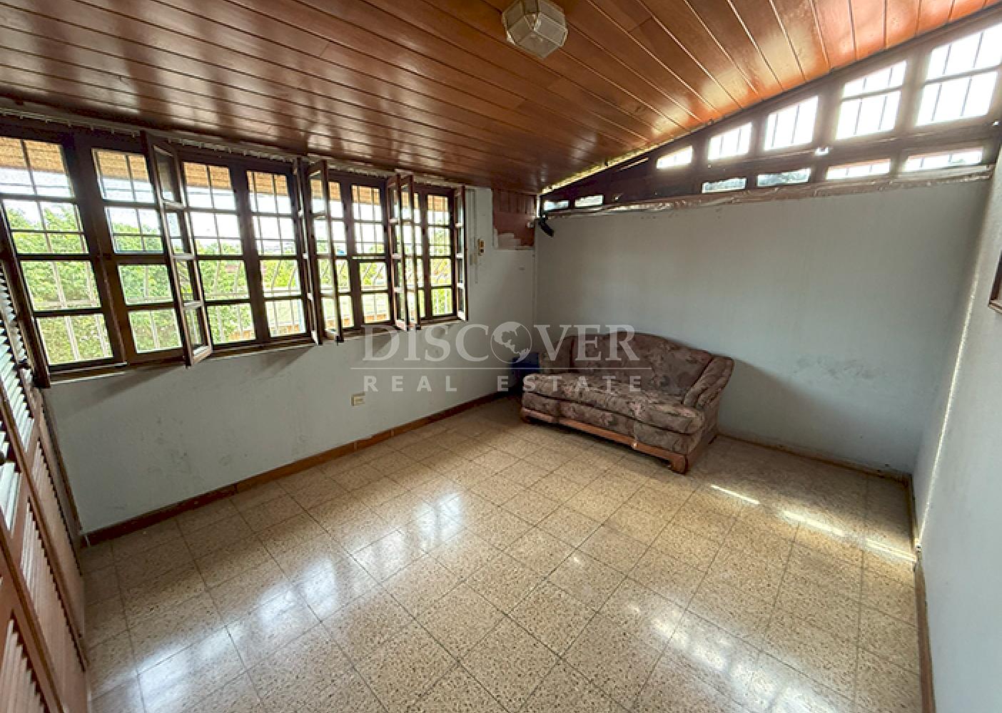 Spacious furnished house for sale/rent on Carretera Norte