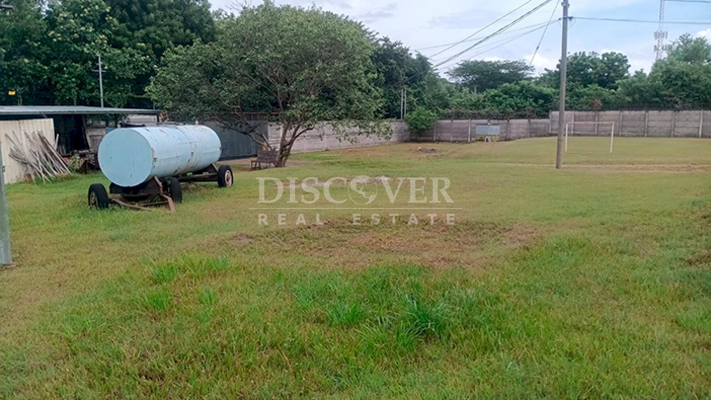  Two condominium lots for sale in Las Colinas 