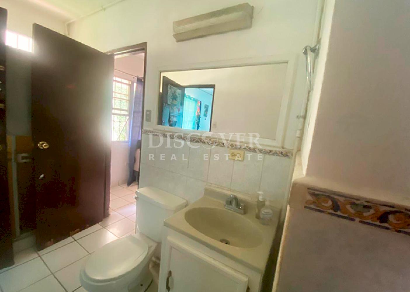 Investment opportunity - House for sale in Villa Fontana 