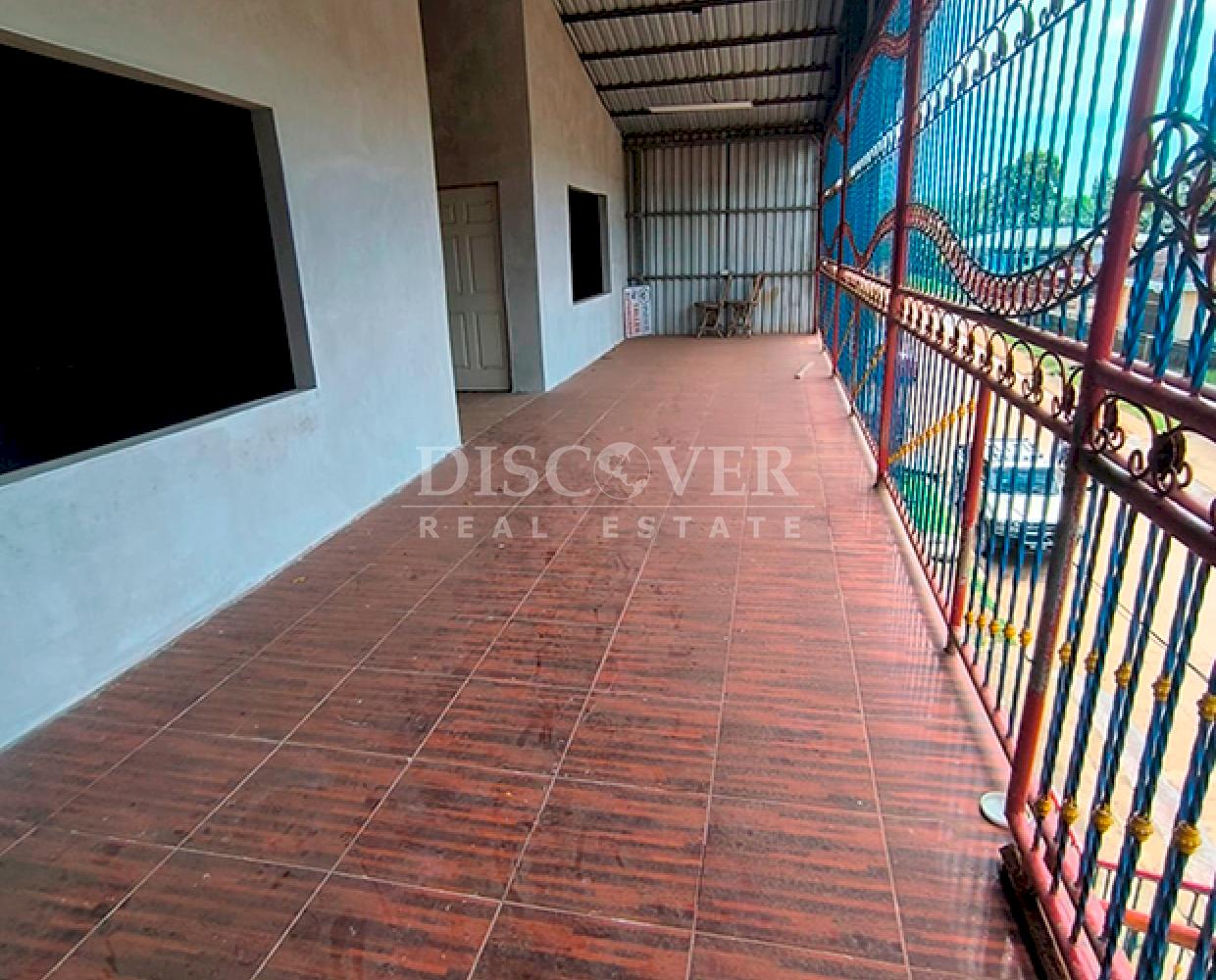  Versatile house for sale in Matagalpa - Perfect for living or starting your business