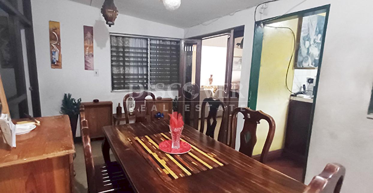  House for sale/rent in Linda Vista - Great deal for living or setting up an office