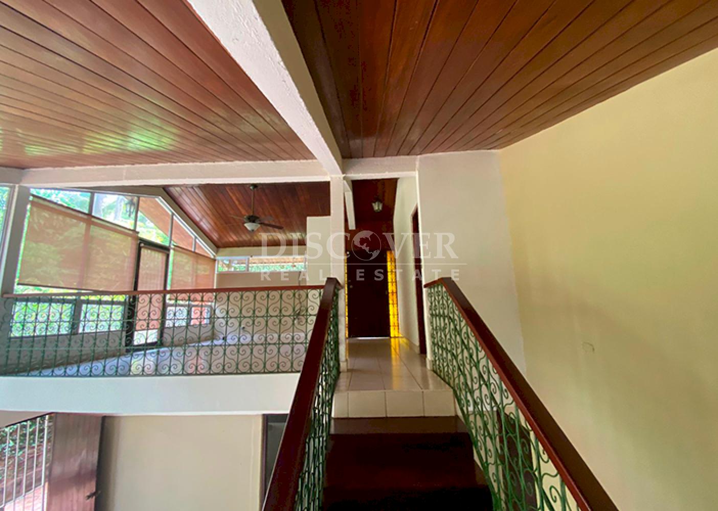  Chalet-Style Property in Monte Fresco