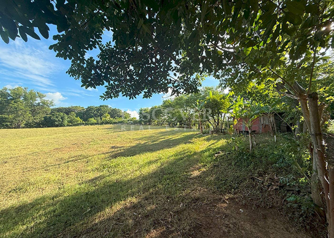  Urban Land for Sale – San Isidro de la Cruz Verde
