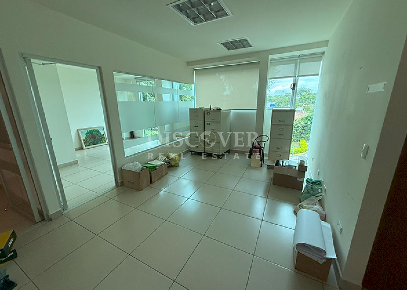  Office-Warehouse for Rent – Prime Location on Carretera a Masaya