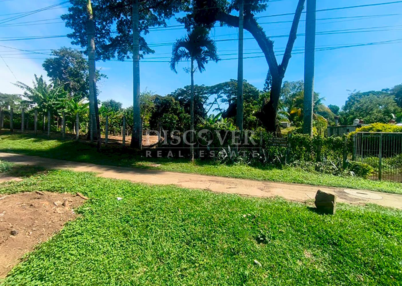 Land for sale in front of the highway in Niquinohomo