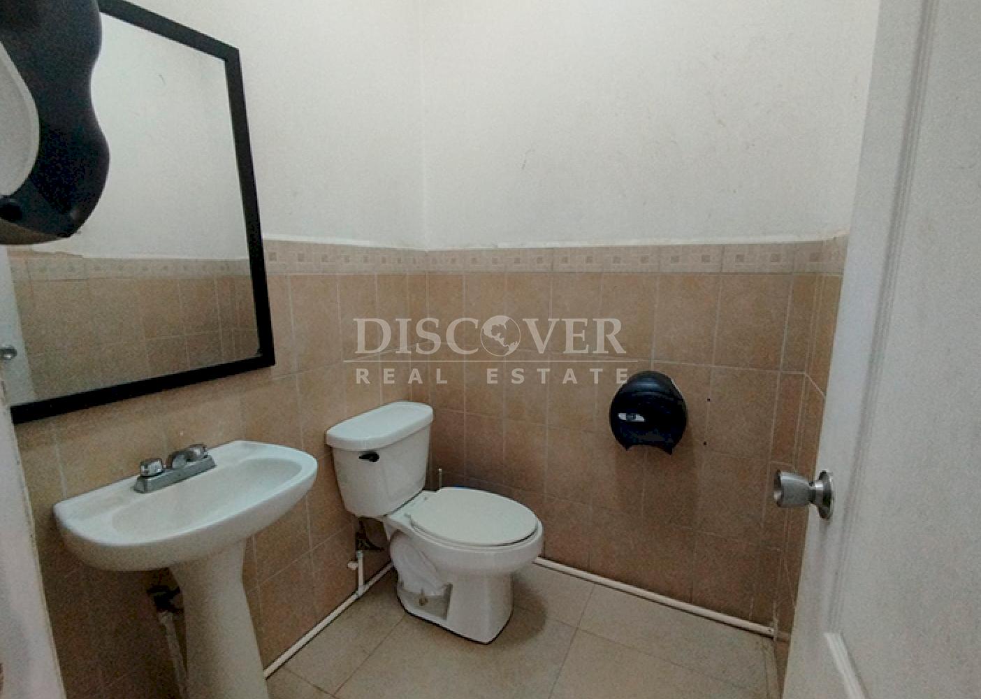 Commercial space for rent - Excellent location on the road to Ticuantepe