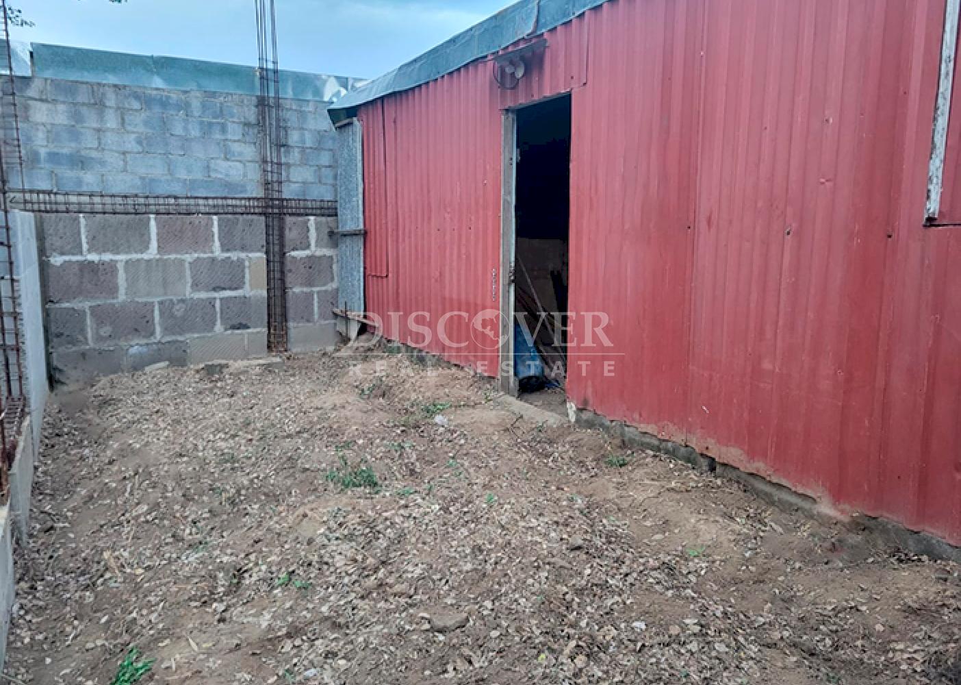  Lot with structural work for sale in Mateare - Ideal for living