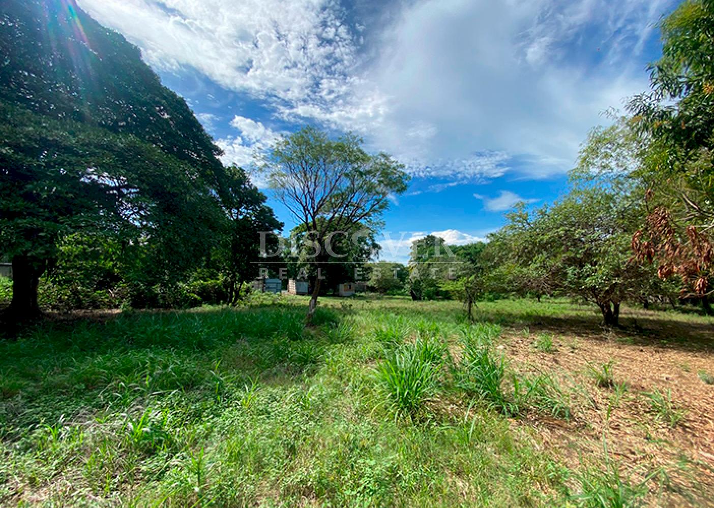 Land for sale facing the highway - South Highway 