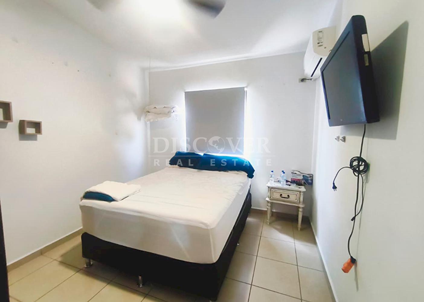 Furnished house for rent in condominium area - Carretera a Masaya