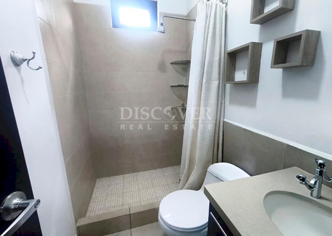 Furnished house for rent in condominium area - Carretera a Masaya