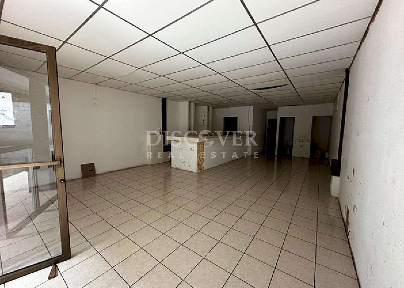  Commercial space for rent in Reparto San Juan