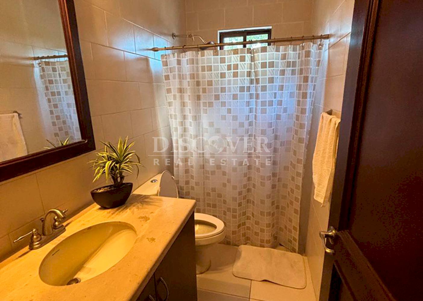  Furnished house for rent in Villa Fontana