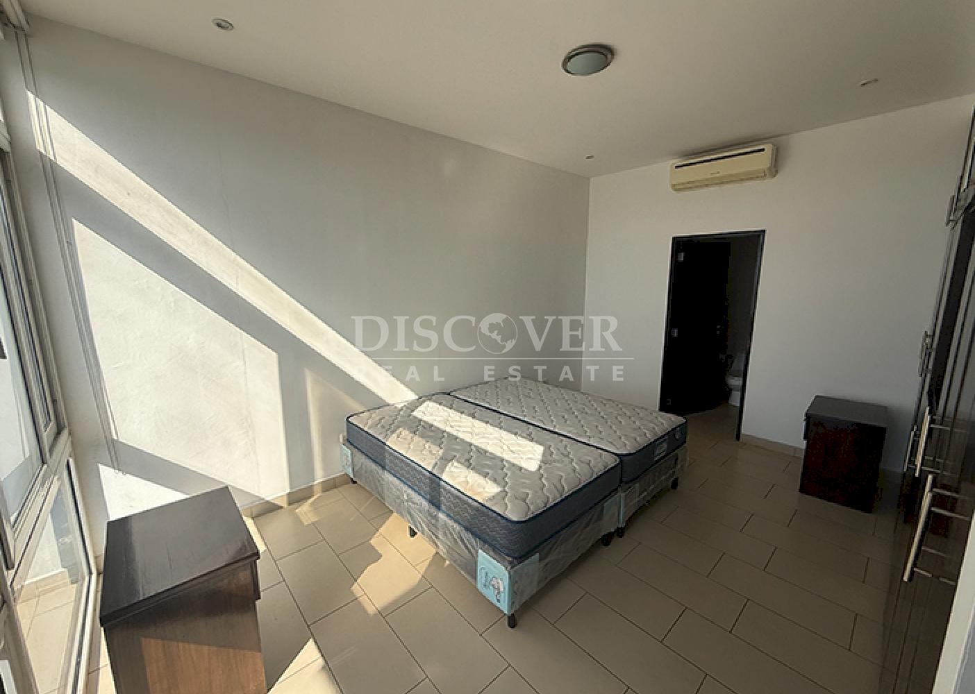  Apartment with city views for sale/rent in Las Cumbres 