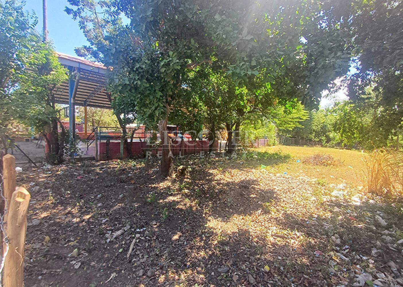 Land for sale in a strategic location on the road to Xiloá