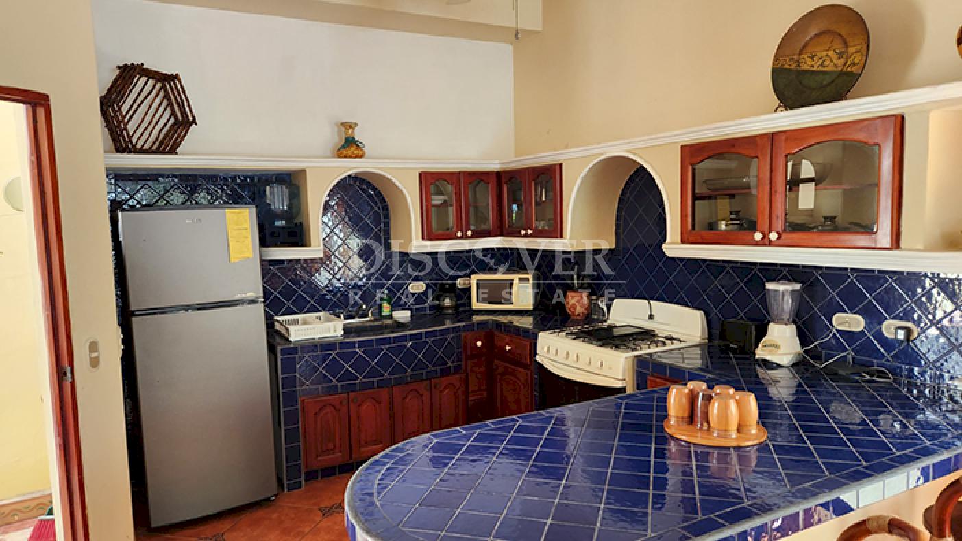 Apartment for sale in a condominium in Granada