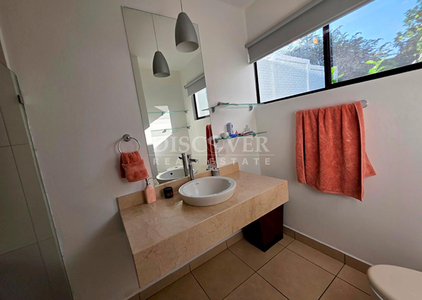  Furnished house with pool for rent on Carretera Sur 