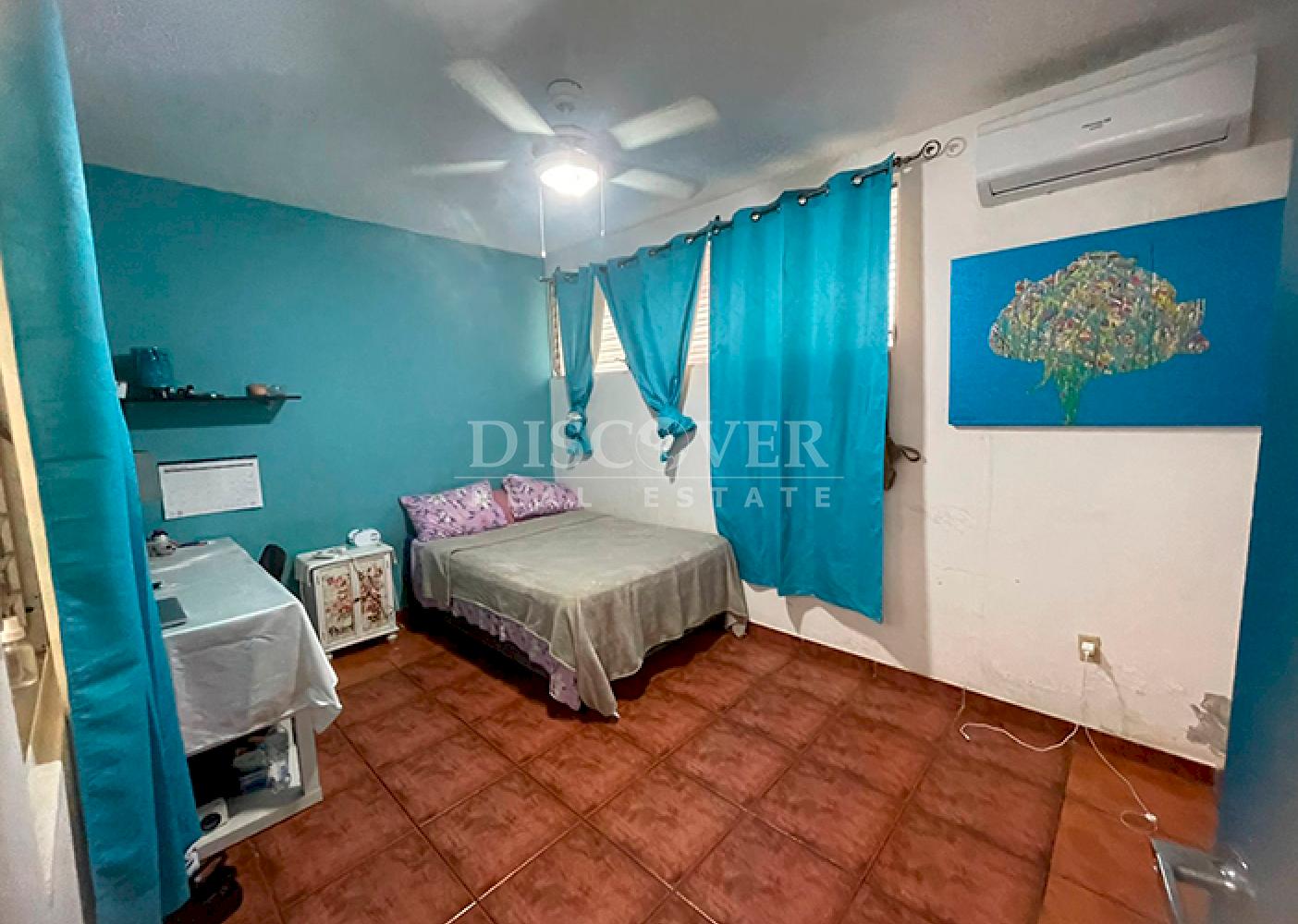 Spacious house for sale in Bolonia