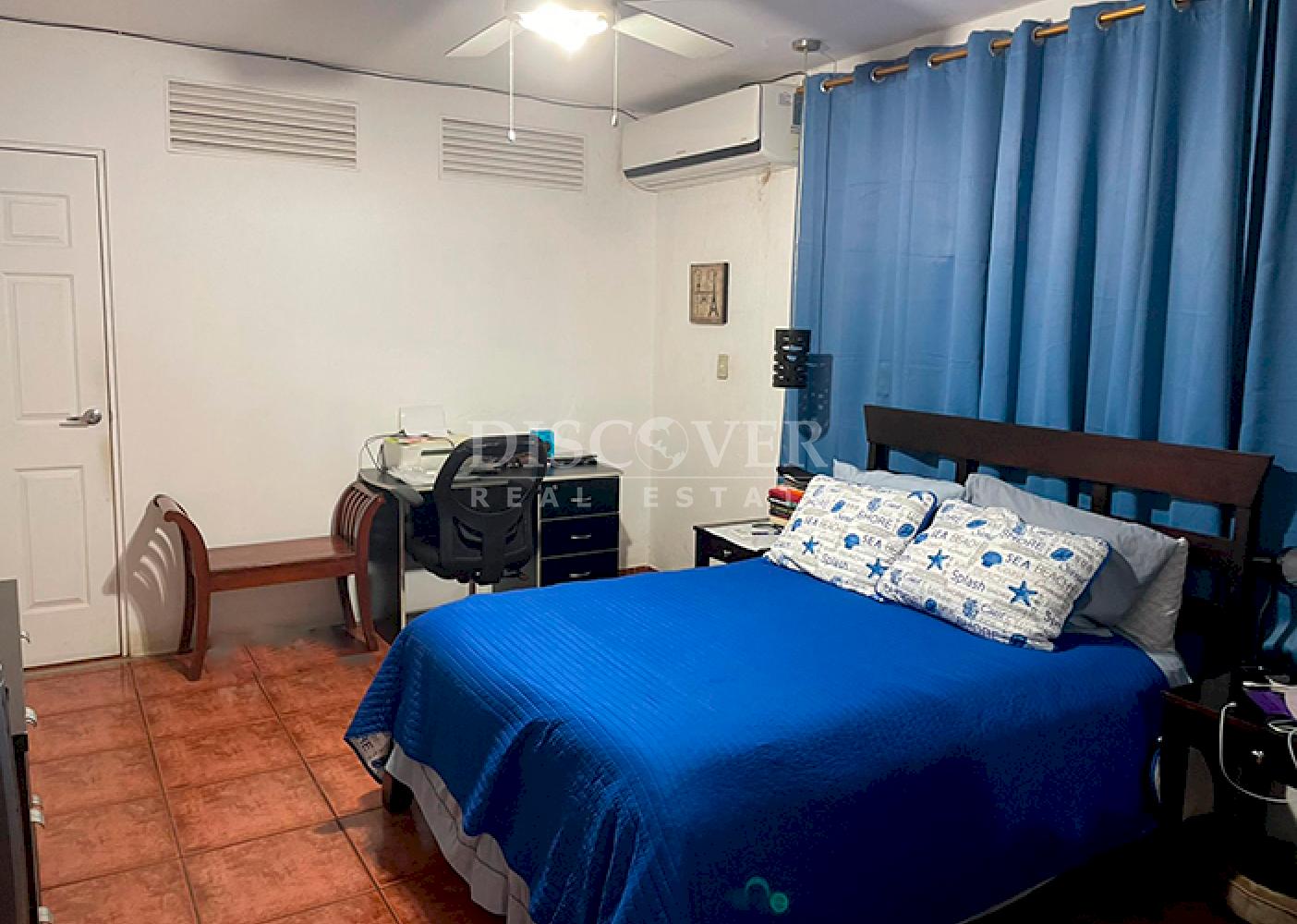 Spacious house for sale in Bolonia