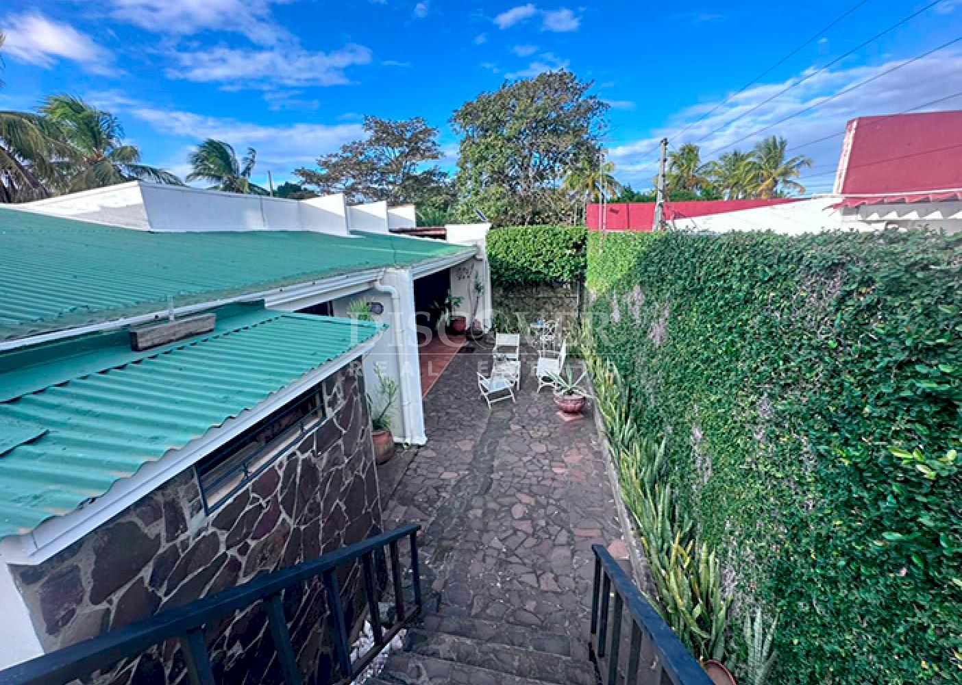 Spacious house for sale in Santo Domingo