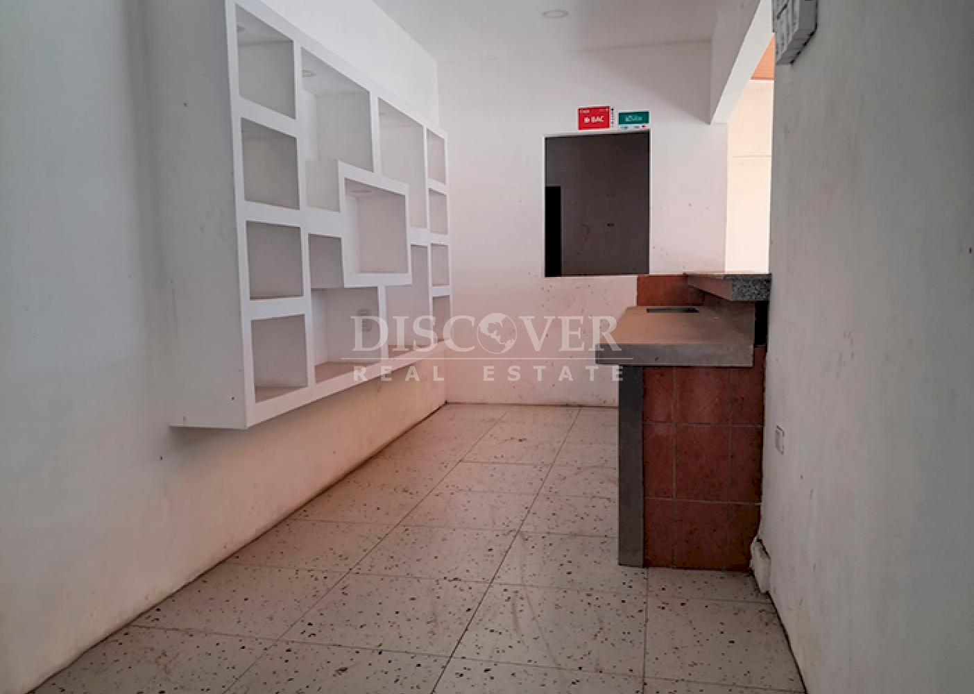 Ideal restaurant space for rent on Pista Enel Central