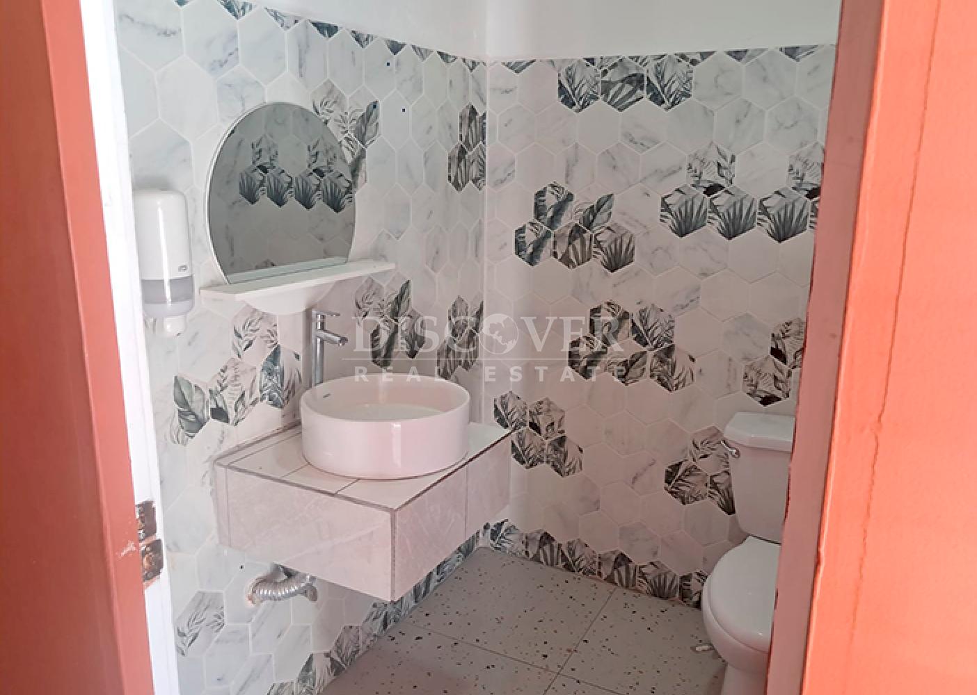 Ideal restaurant space for rent on Pista Enel Central