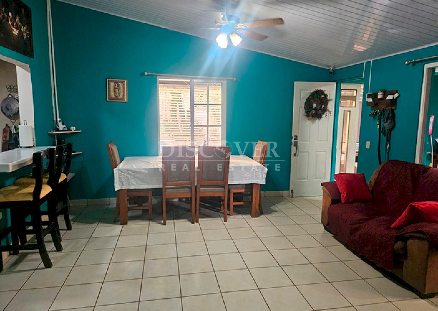  Cozy house for sale on Carretera Vieja a León 