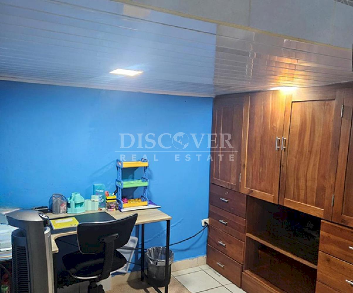  Cozy house for sale on Carretera Vieja a León 