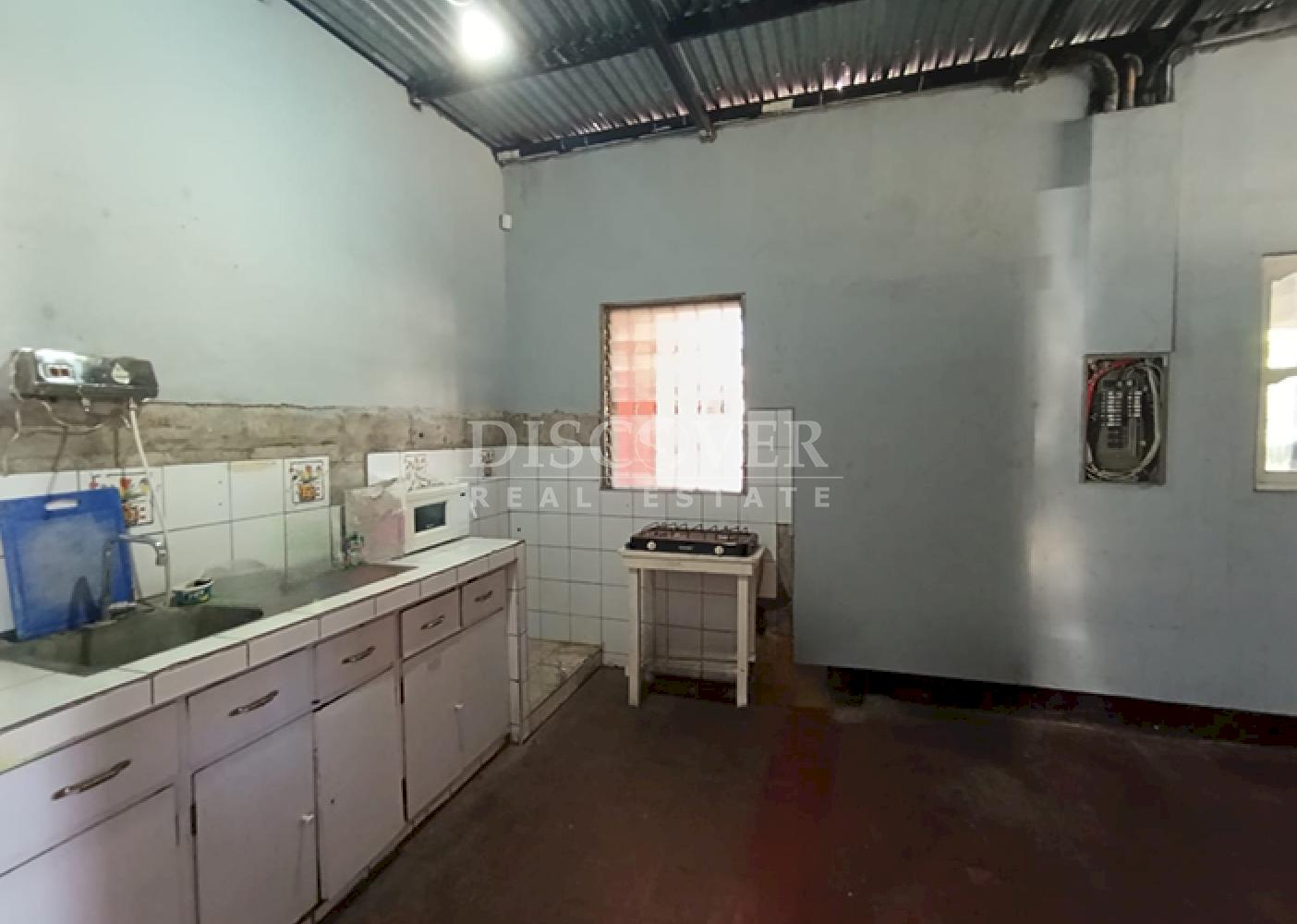 House with versatile spaces for sale/rent in Las Brisas