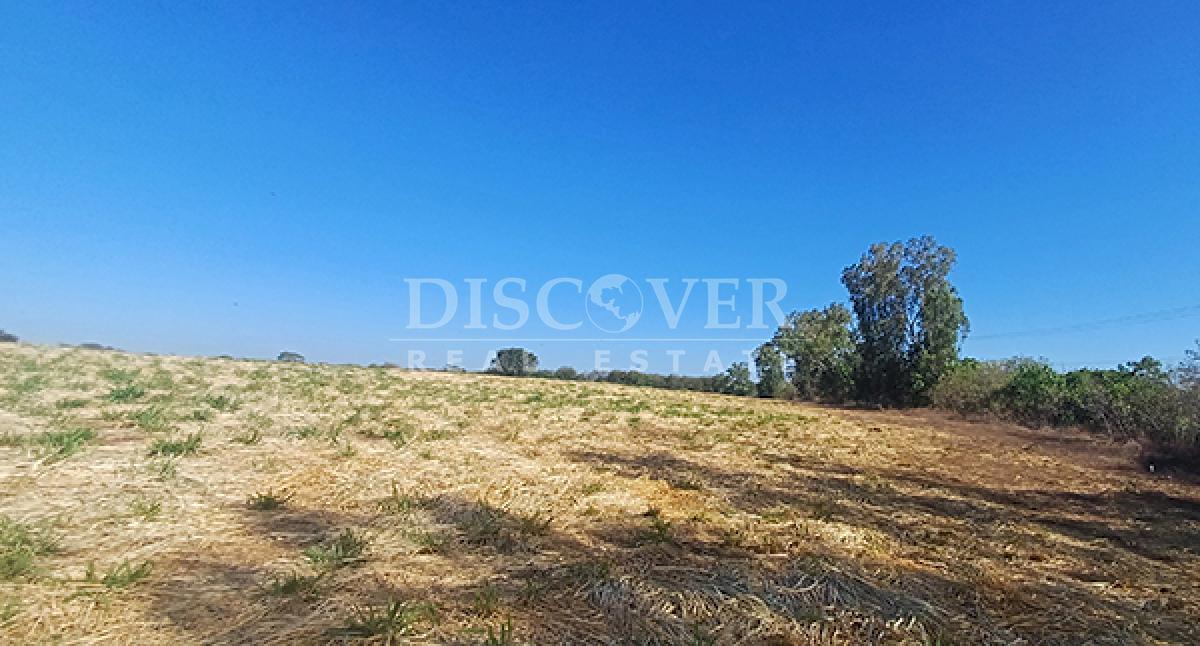 Land for sale, ideal for development on the Masaya to Tipitapa highway 