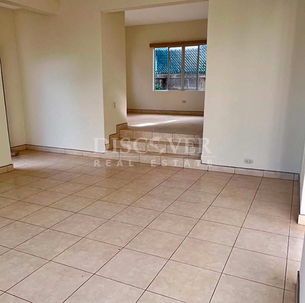 Comfortable house for rent on Carretera Sur