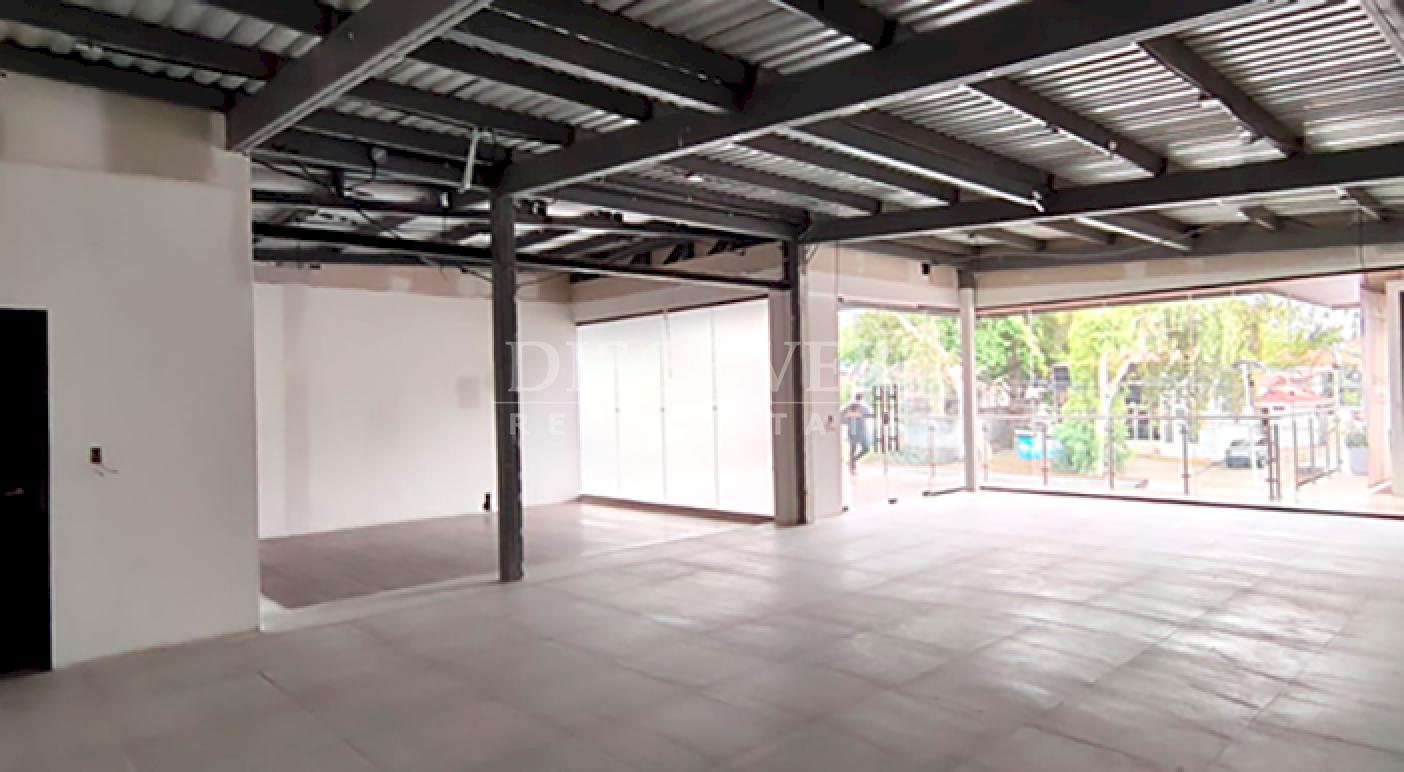  Unit for Rent – Shopping Center in Santo Domingo
