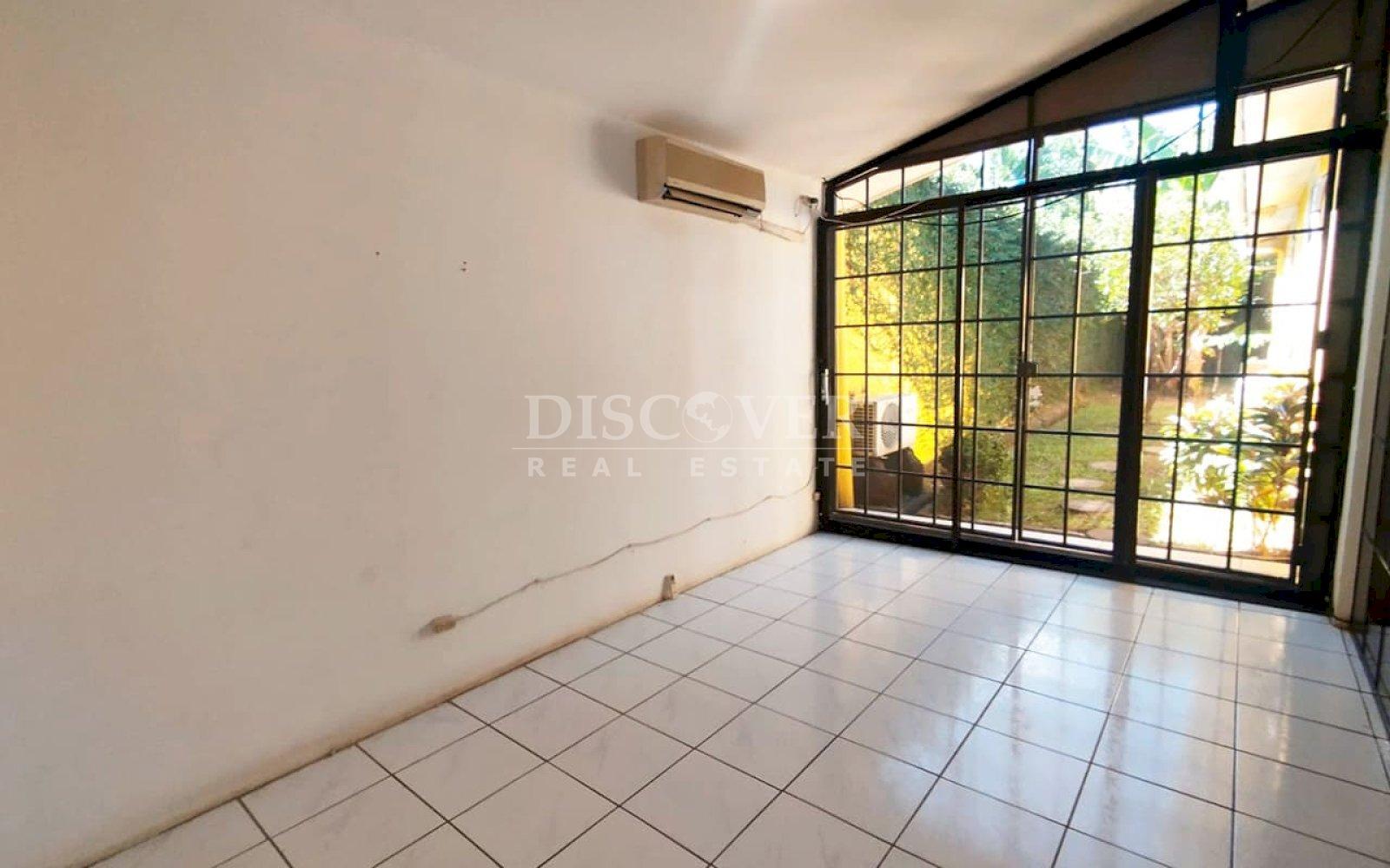 https://images.discovernica.com/propiedad/1600/ID4721_16.jpg