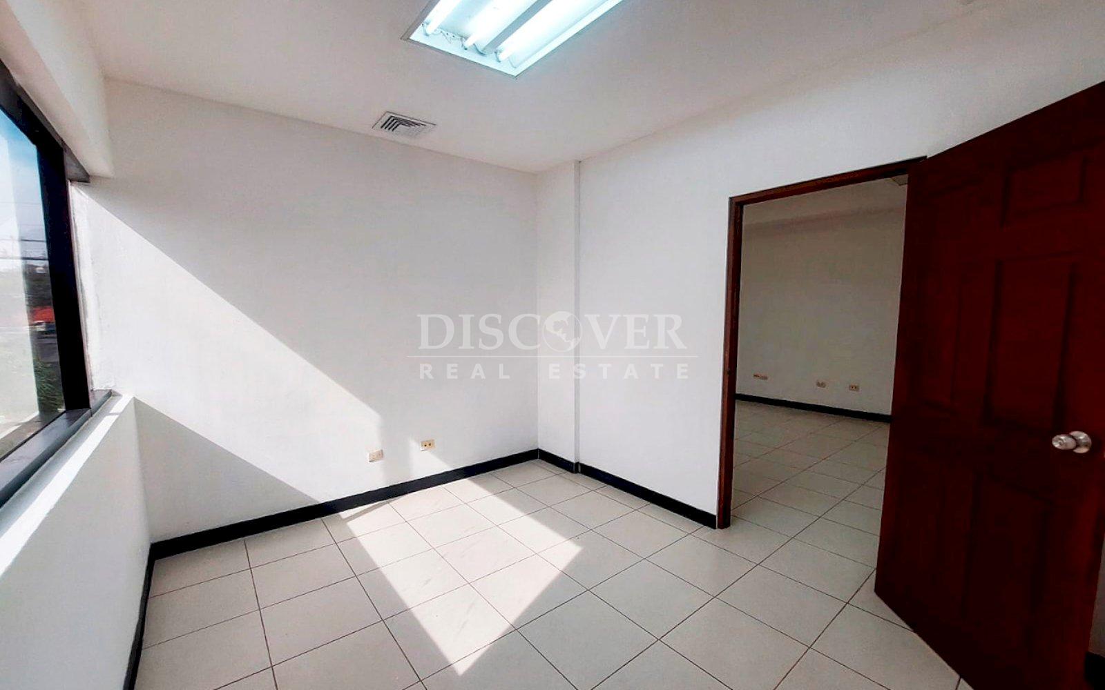  Two-storey Commercial Module for Rent in Planes de Altamira ID 4833