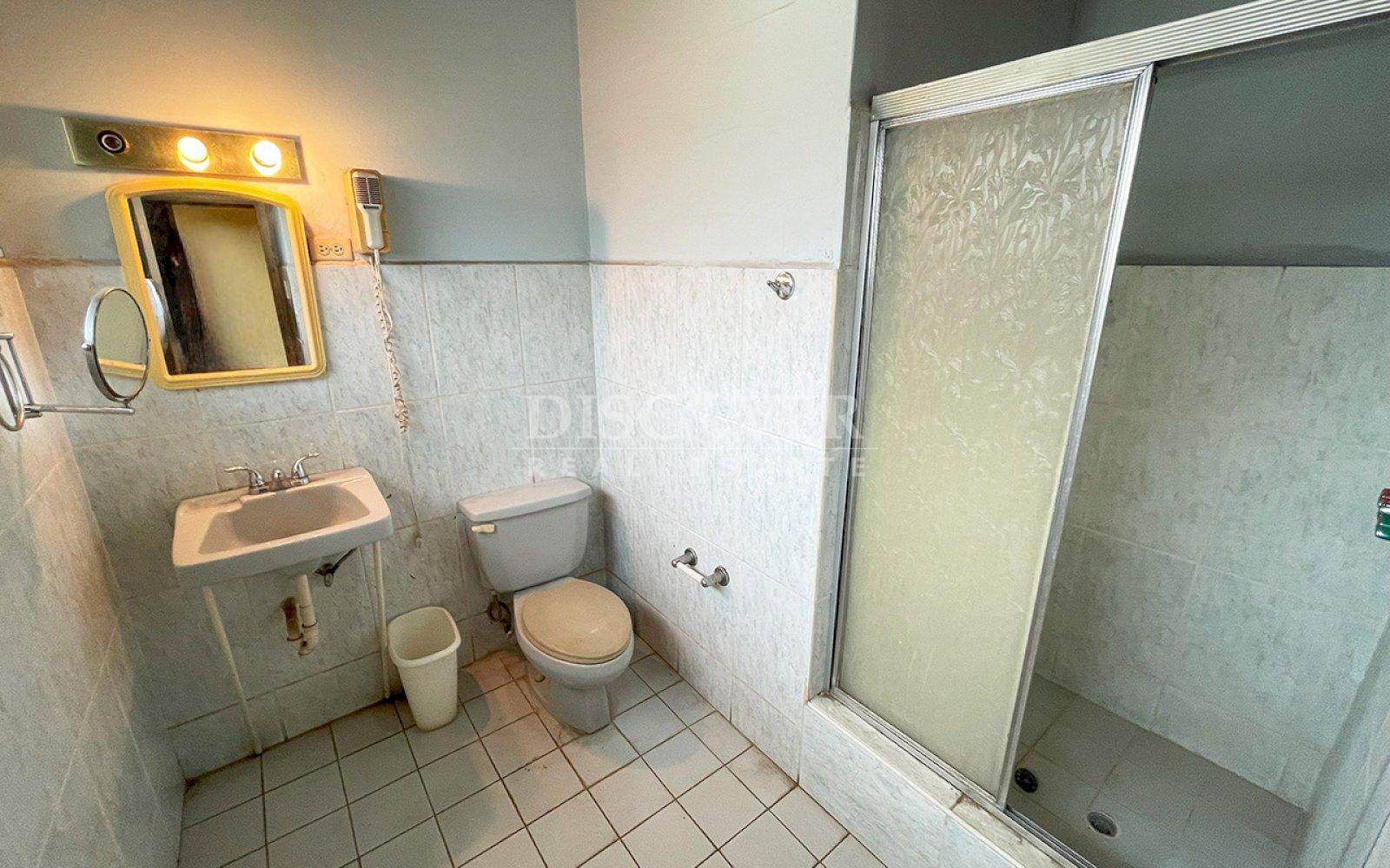  Hotel building for sale in Managua