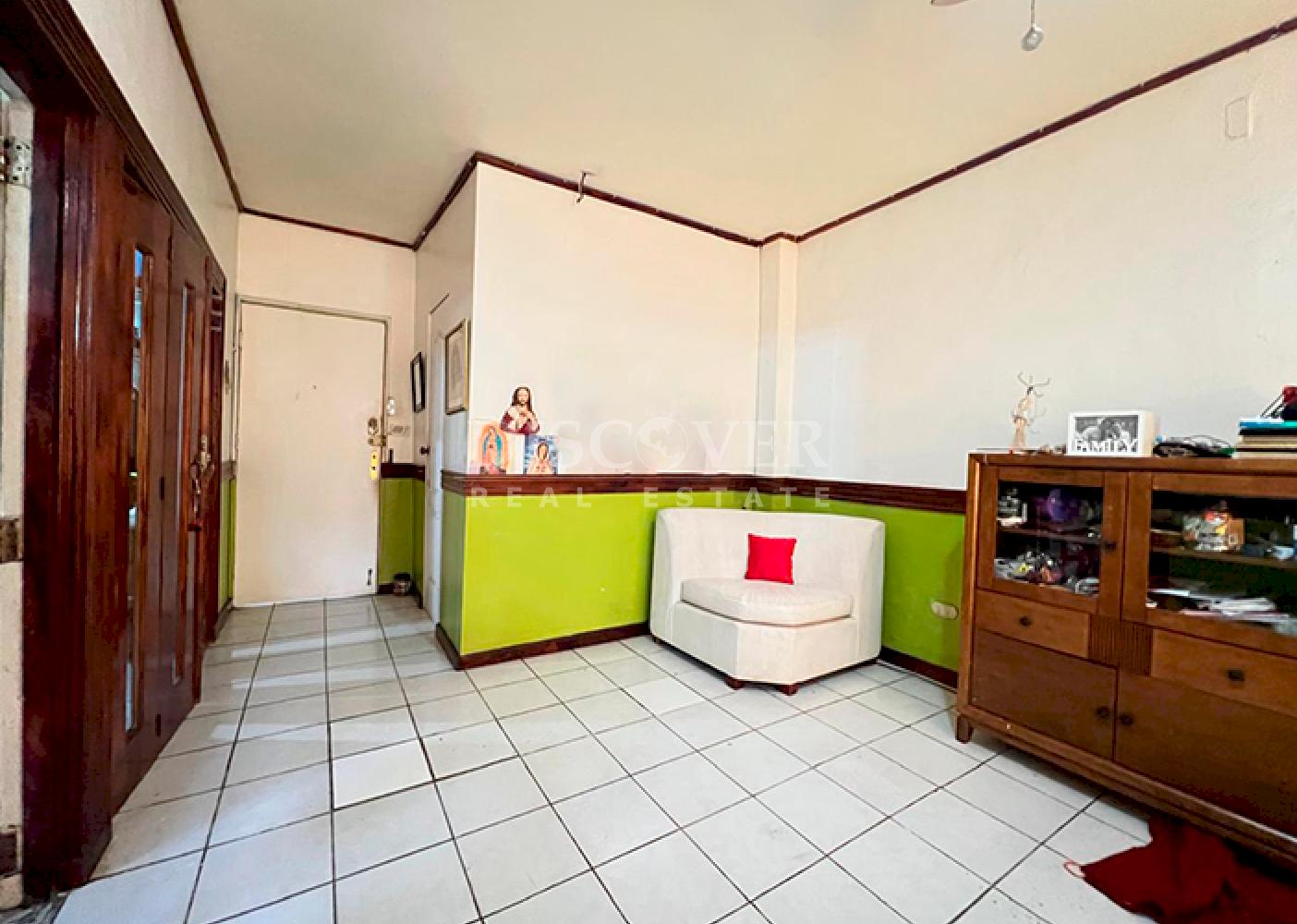  House for Sale in the Robles Residential ID 8036