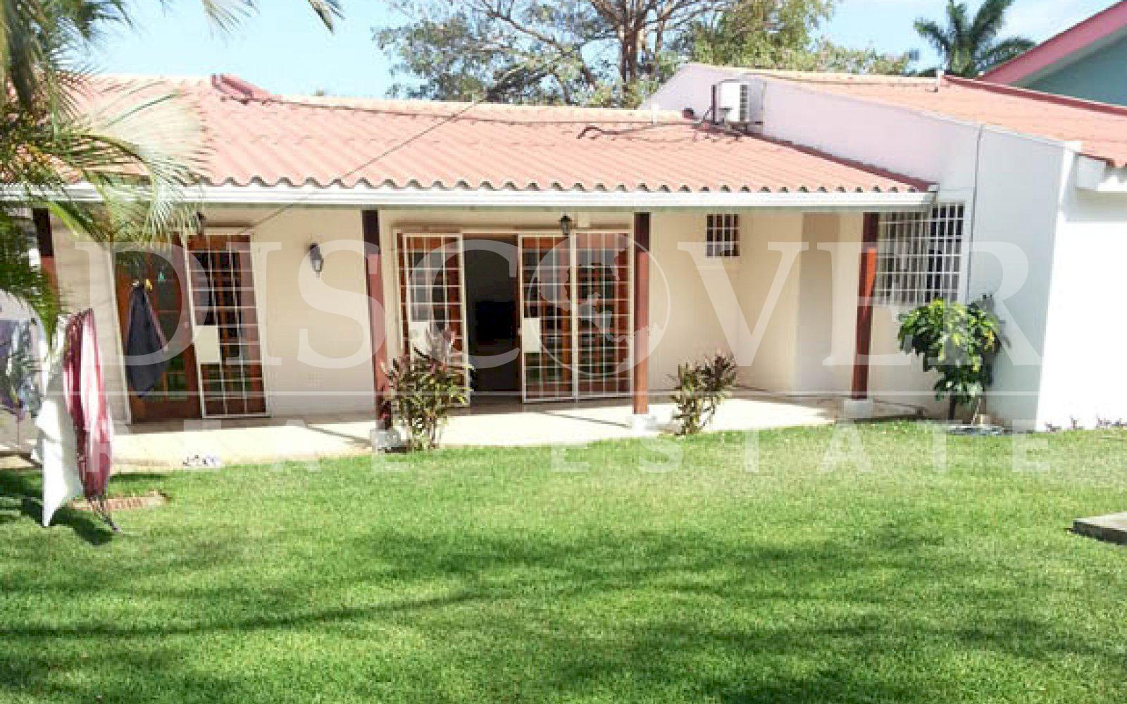 https://images.discovernica.com/propiedad/1600/ID8827_CASA_EN_ALQUILER._VILLAS_ITALIANAS_3_.jpg