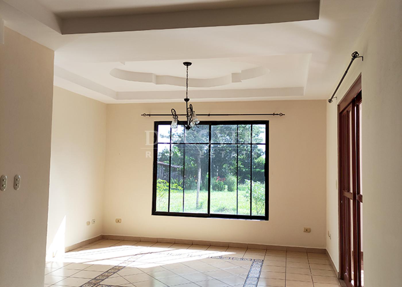  House for sale in condominium area - Carretera a Masaya