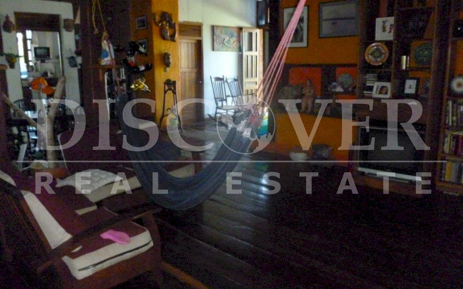 Beautiful House for Sale in Poneloya ID 11859