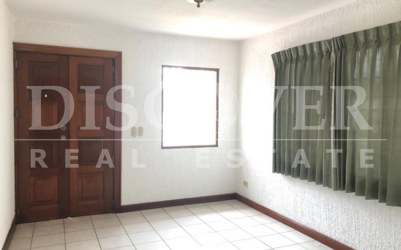  Large and comfortable house for rent in Las Sierritas de Santo Domingo