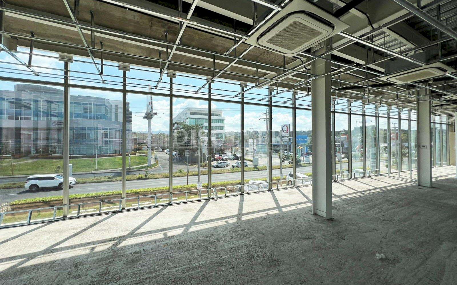  Office Modules for Rent on the Jean Paul Genie Runway ID 12574