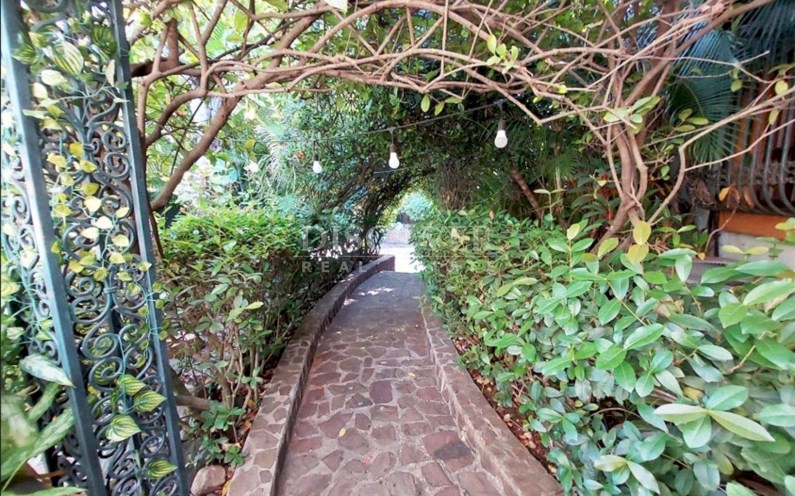  House for sale/rent in Villa Fontana