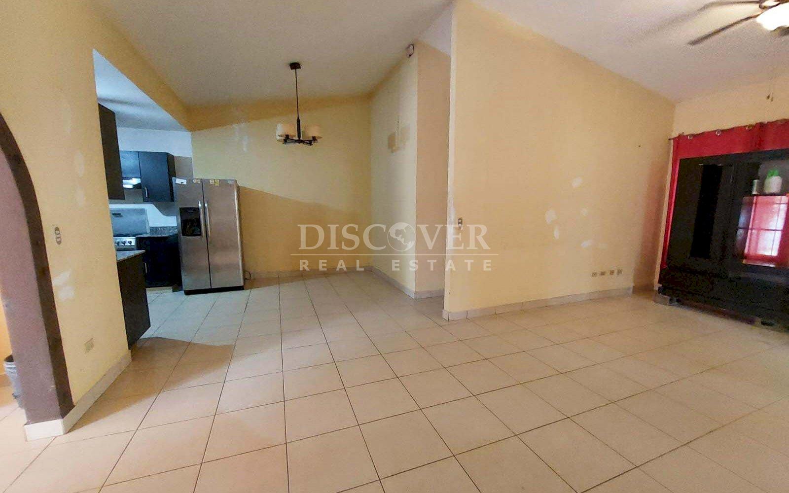  HOUSE FOR SALE IN RESIDENTIAL VILLA FRANCA