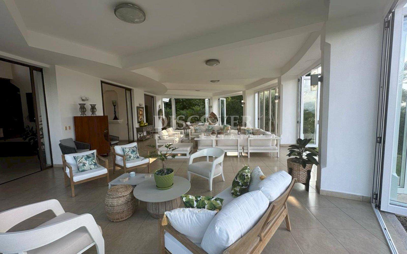  House for rent and sale in Villa Fontana