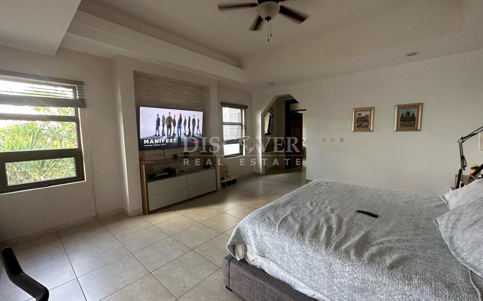  House for rent and sale in Villa Fontana