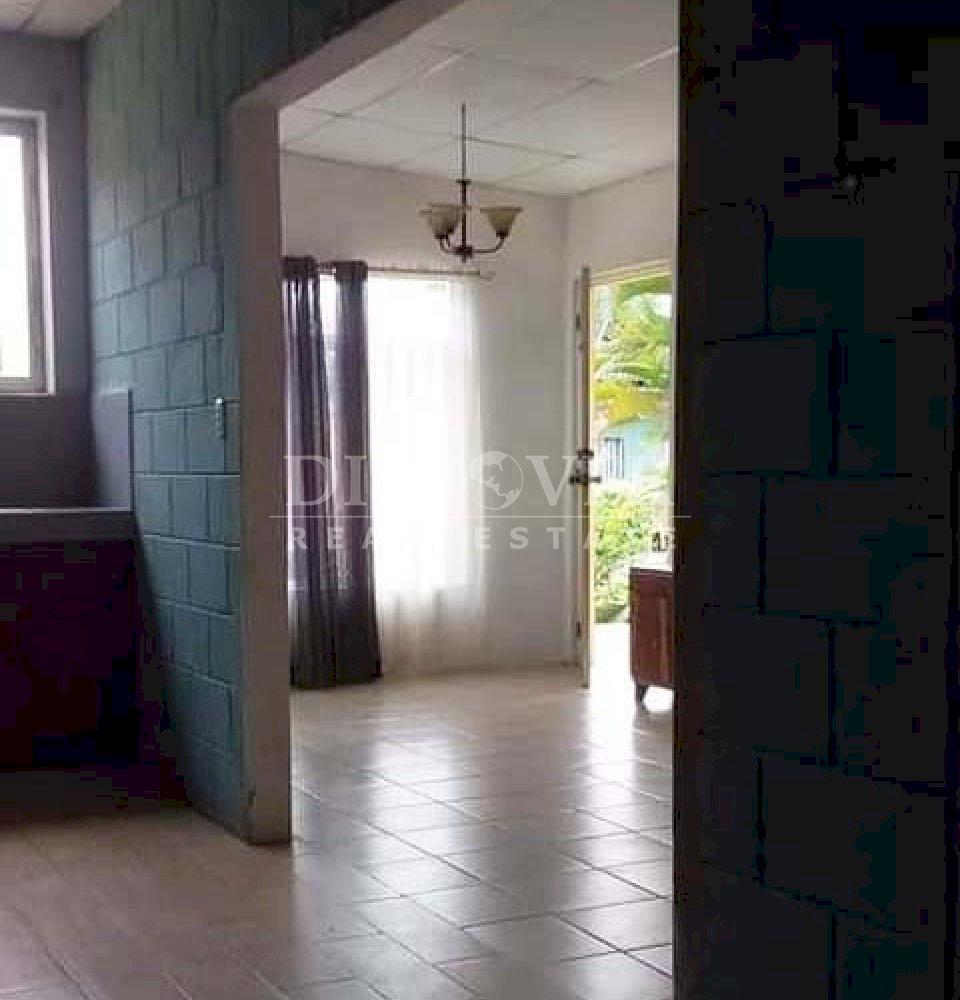  House for Sale/Rent in Carretera Norte Located in Residential Zone 