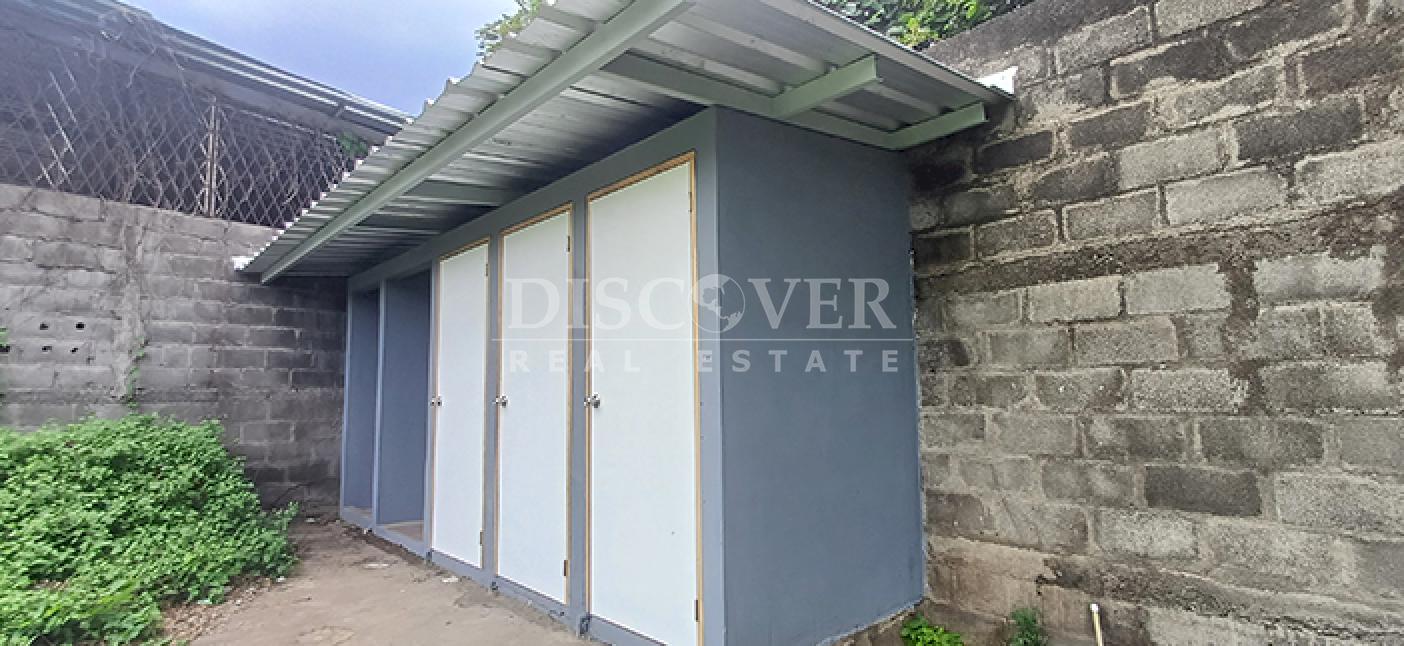 Warehouse for rent in Las Brisas 