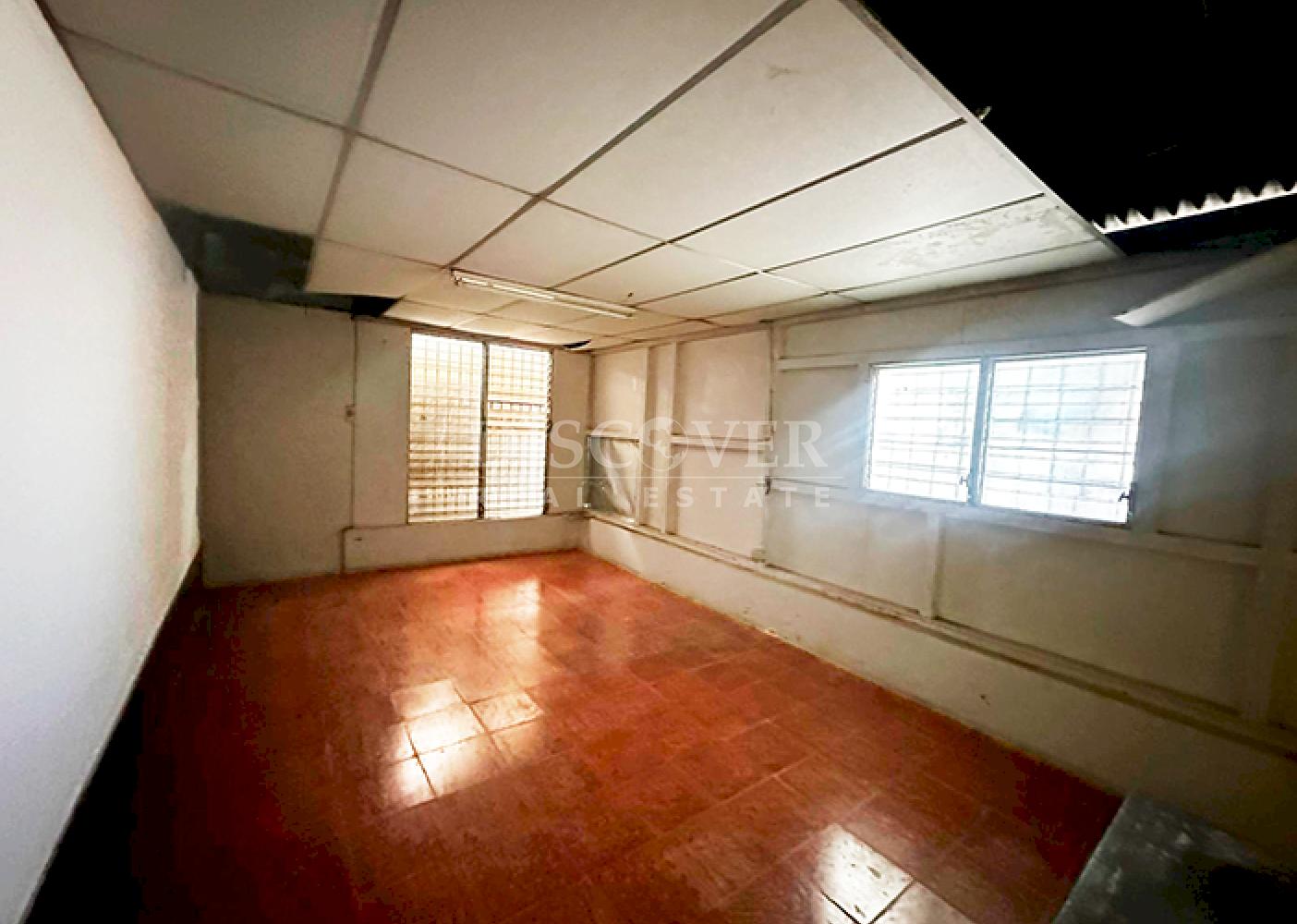  House for sale in Las Colinas - Investment Opportunity